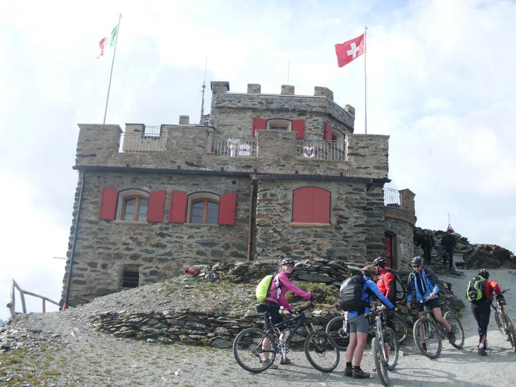Rifugio Garibaldi Otel Stelvio Geçidi Dış mekan fotoğraf